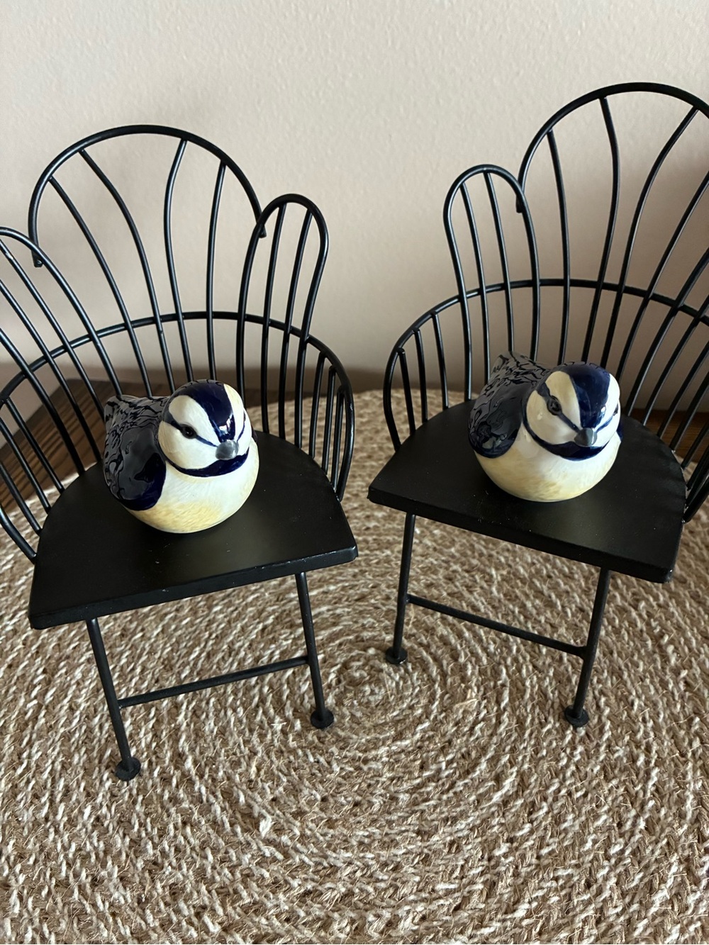 Hobby Lobby Salt and Pepper Bird Shakers NWOT!